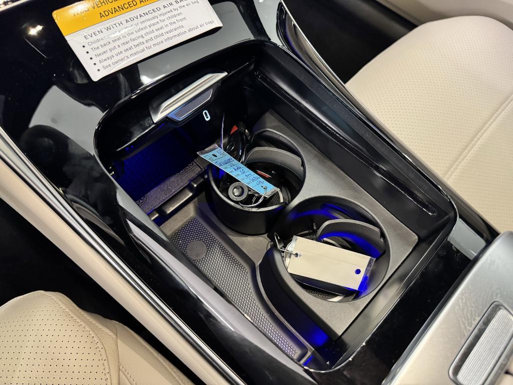 new 2025 Mercedes-Benz GLC 350e car, priced at $63,650