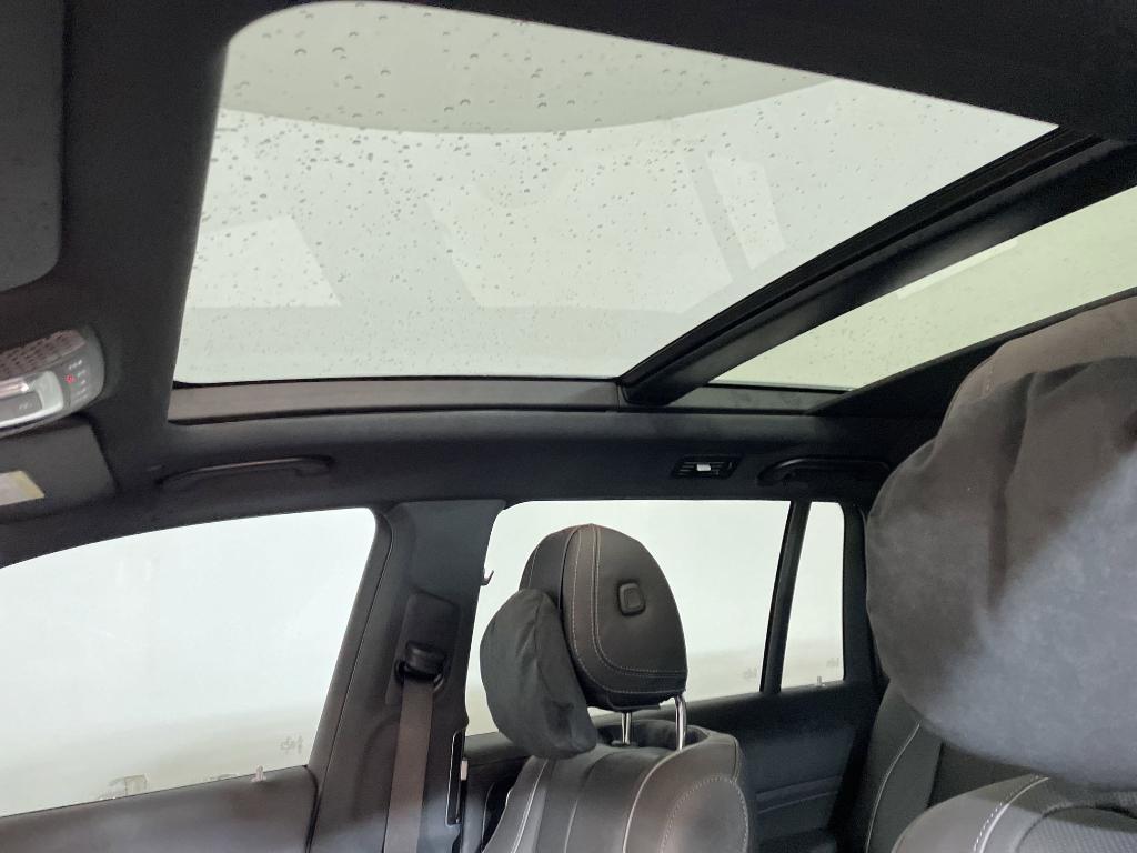 new 2025 Mercedes-Benz GLS 450 car, priced at $104,320