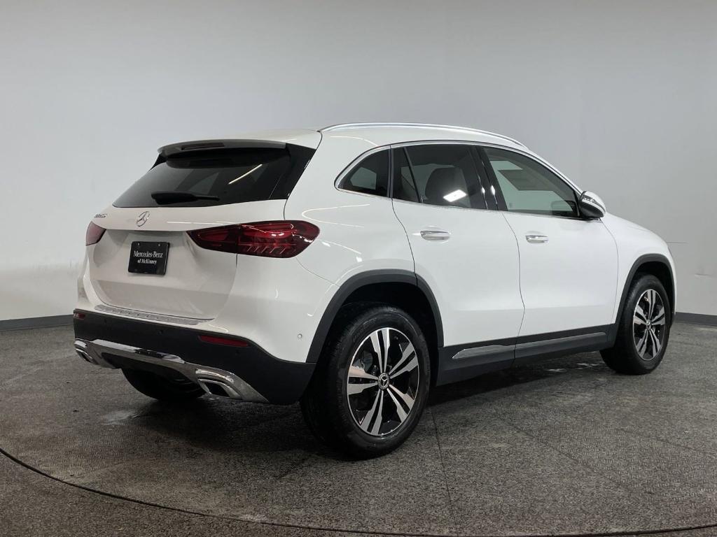 new 2025 Mercedes-Benz GLA 250 car, priced at $44,345