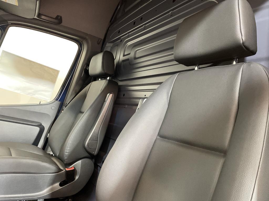 new 2025 Mercedes-Benz Sprinter 2500 car, priced at $68,554