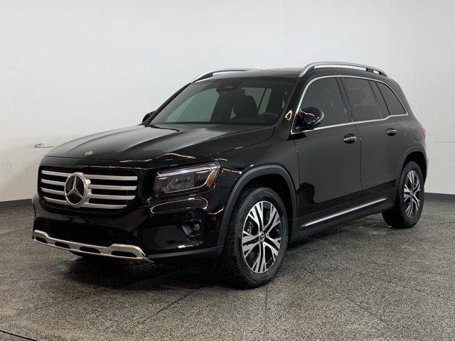 new 2025 Mercedes-Benz GLB 250 car, priced at $50,665