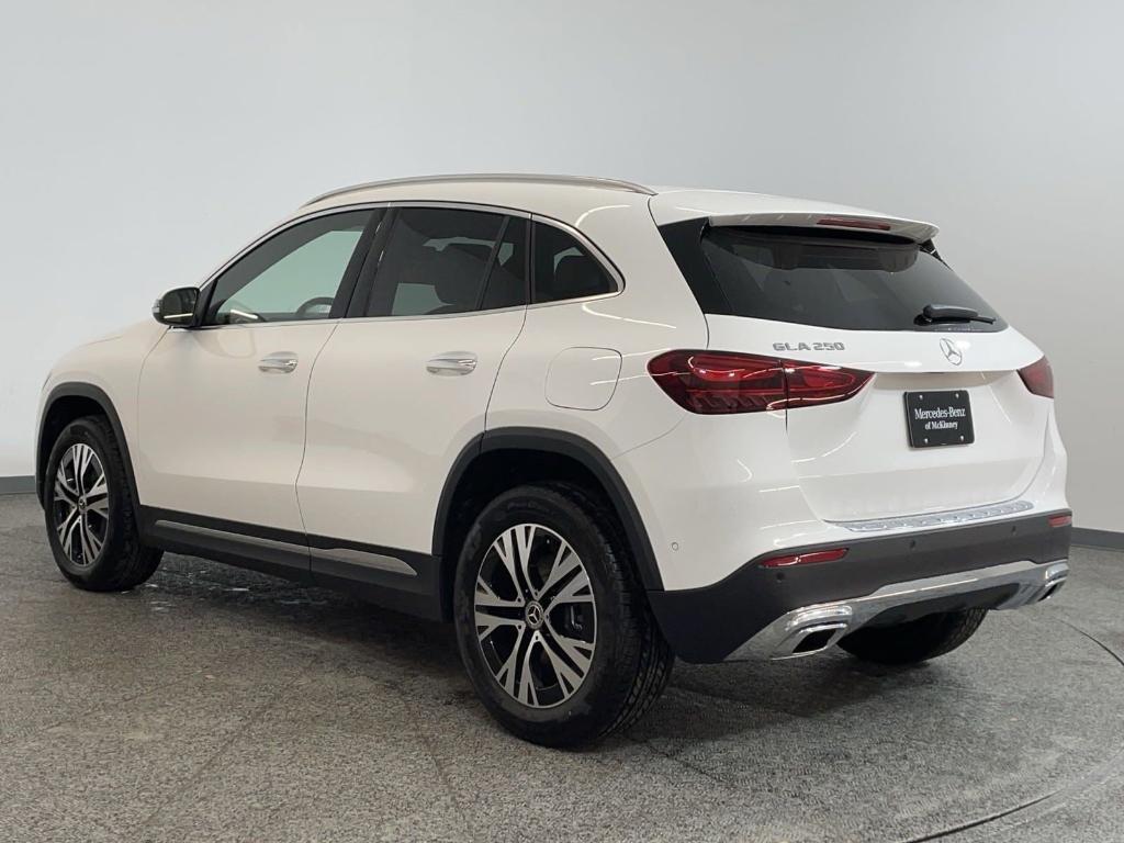 new 2025 Mercedes-Benz GLA 250 car, priced at $45,845