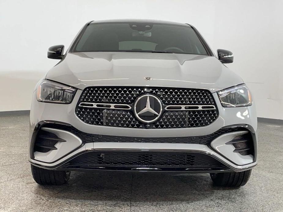 new 2025 Mercedes-Benz GLE 450 car, priced at $82,260