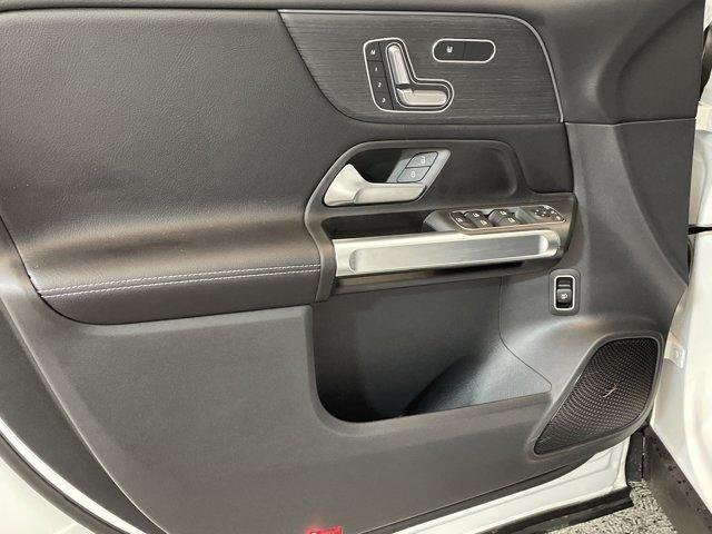 new 2025 Mercedes-Benz GLB 250 car, priced at $50,170