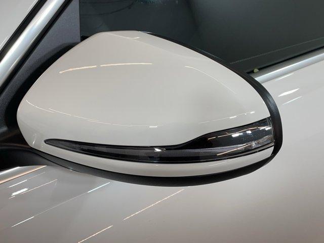new 2025 Mercedes-Benz GLB 250 car, priced at $50,170