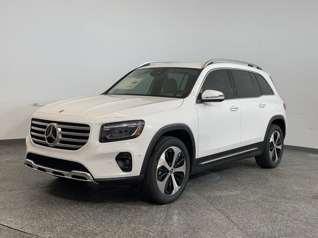 new 2025 Mercedes-Benz GLB 250 car, priced at $49,370