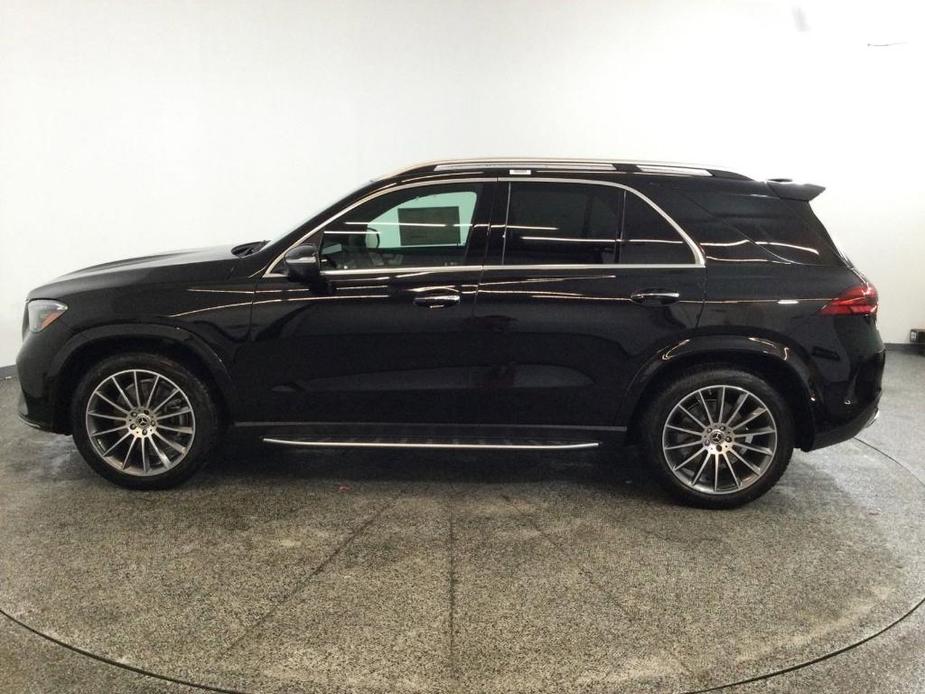 new 2024 Mercedes-Benz GLE 450 car, priced at $88,550