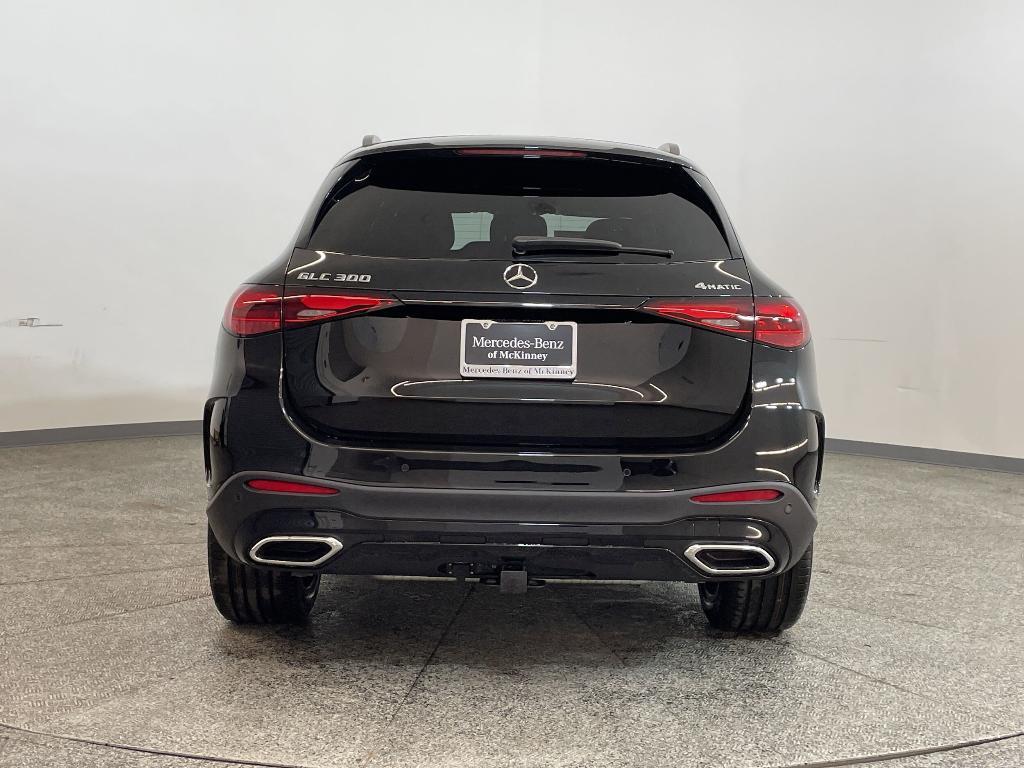 new 2025 Mercedes-Benz GLC 300 car, priced at $65,190