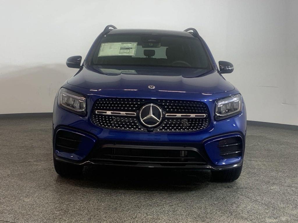 new 2024 Mercedes-Benz GLB 250 car, priced at $56,785