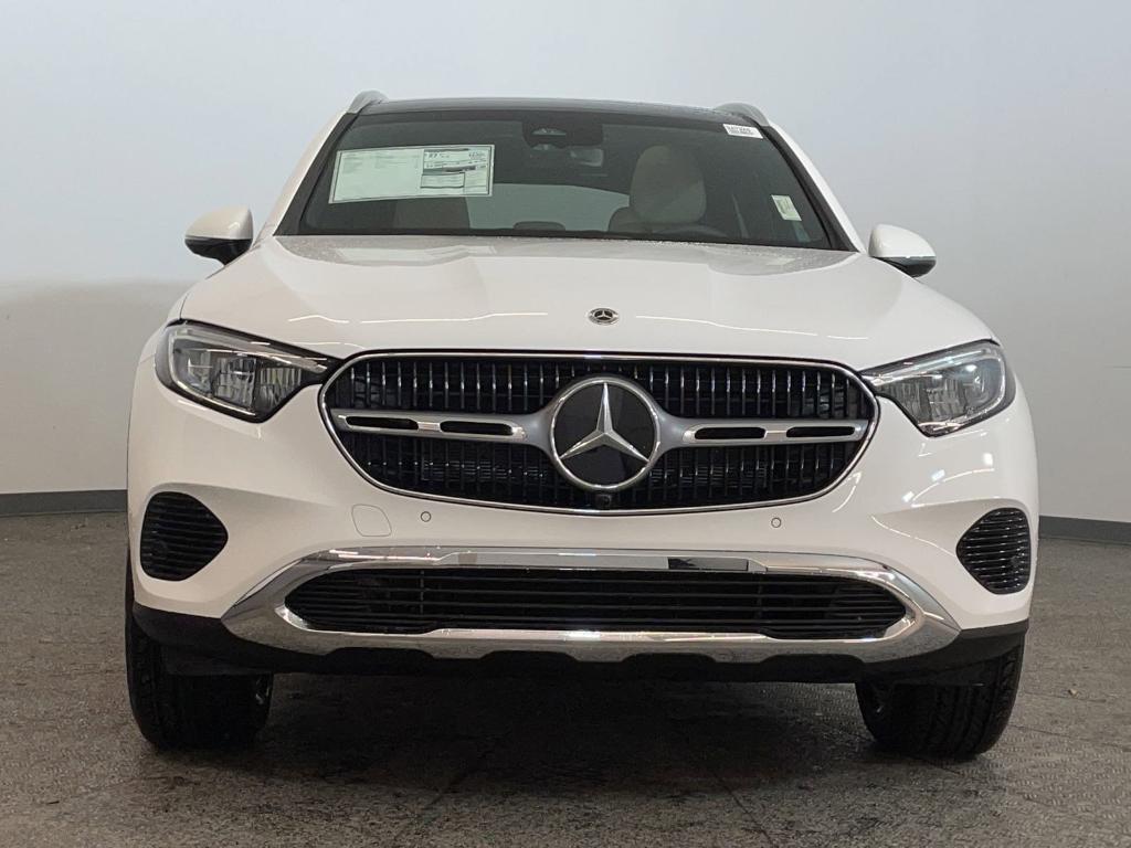 new 2025 Mercedes-Benz GLC 300 car, priced at $51,935