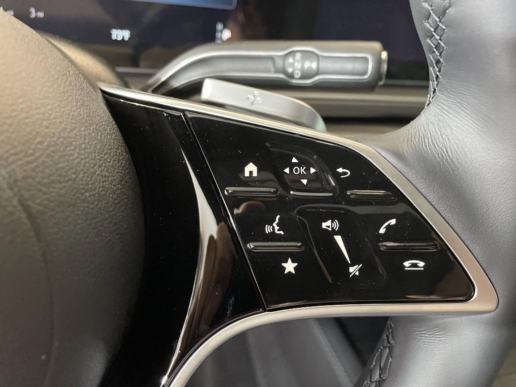 new 2025 Mercedes-Benz GLE 450 car, priced at $80,805