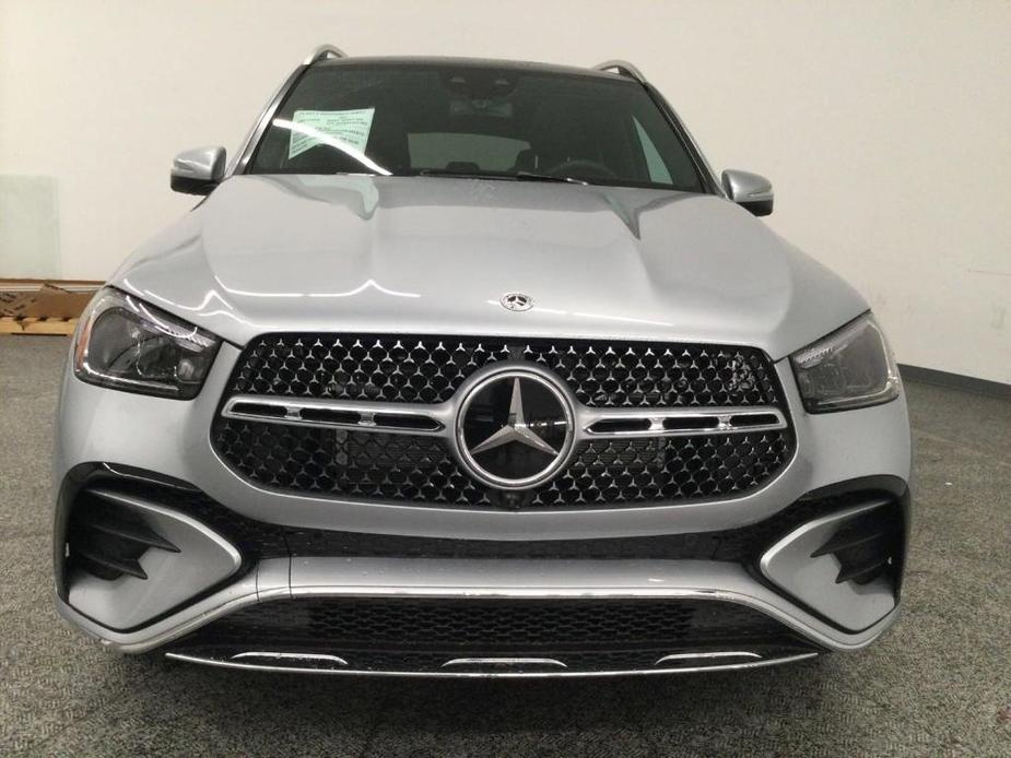 new 2024 Mercedes-Benz GLE 450 car, priced at $82,450