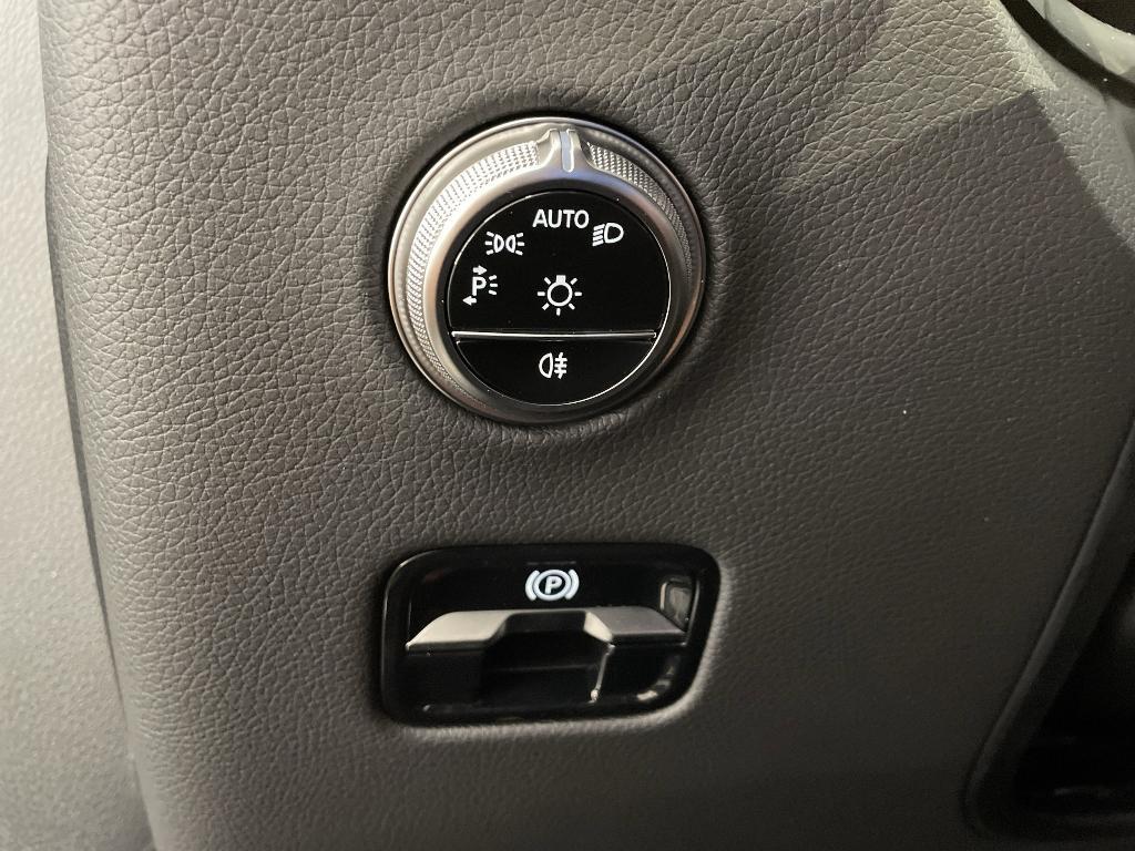 new 2026 Mercedes-Benz GLC 300 car, priced at $53,235