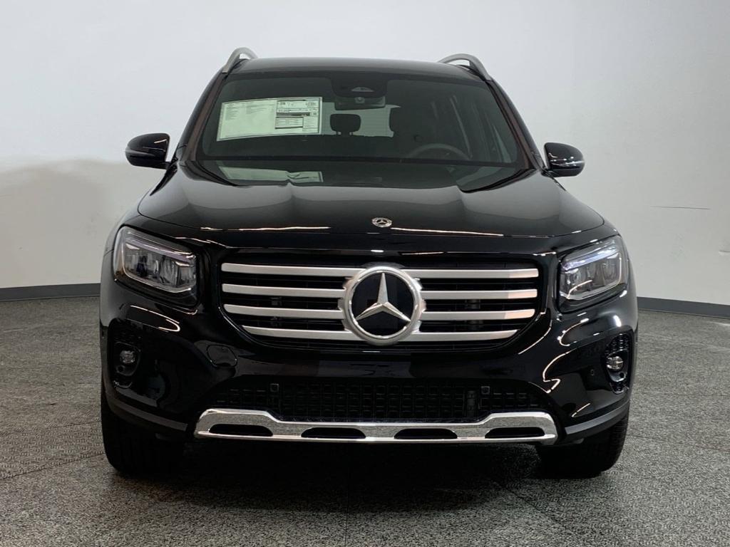 new 2025 Mercedes-Benz GLB 250 car, priced at $47,595