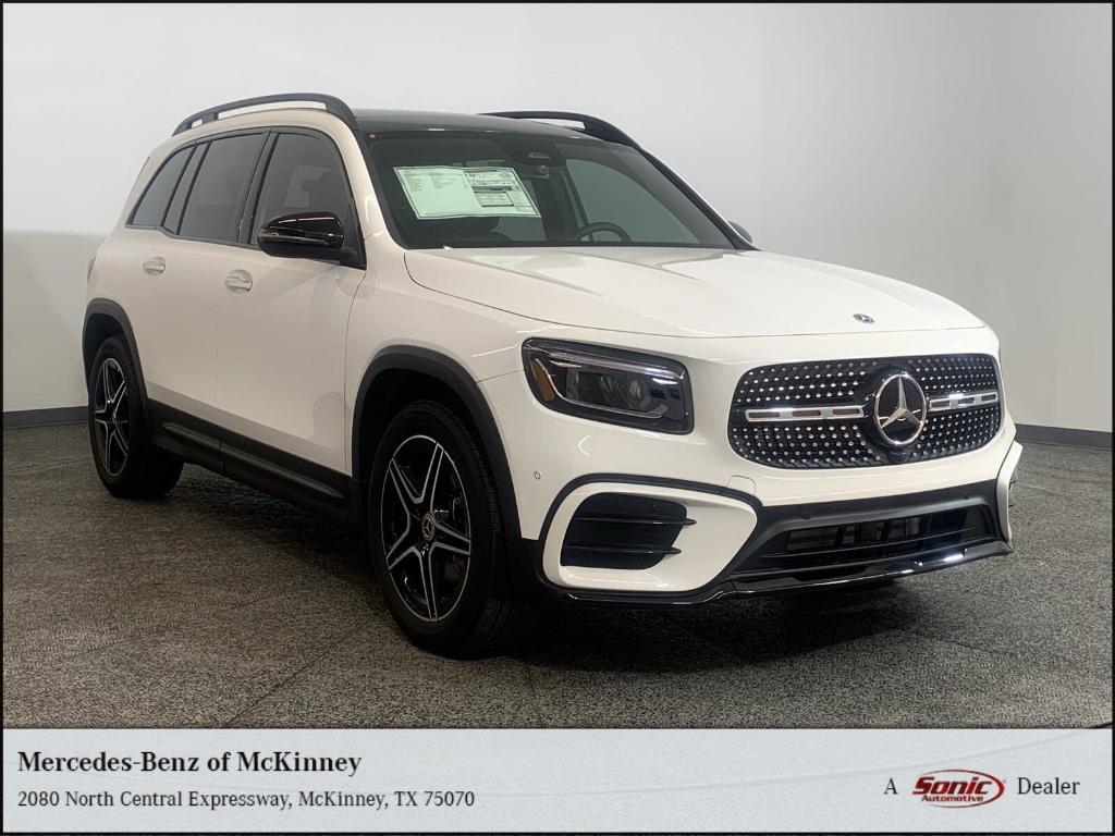 new 2025 Mercedes-Benz GLB 250 car, priced at $54,415