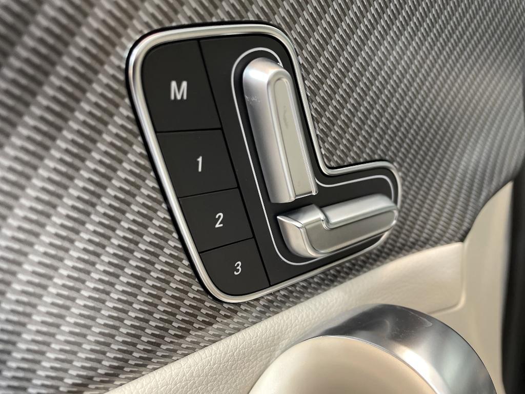 new 2025 Mercedes-Benz CLA 250 car, priced at $45,710