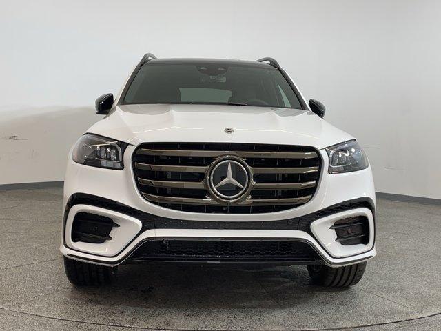 new 2025 Mercedes-Benz GLS 580 car, priced at $126,550