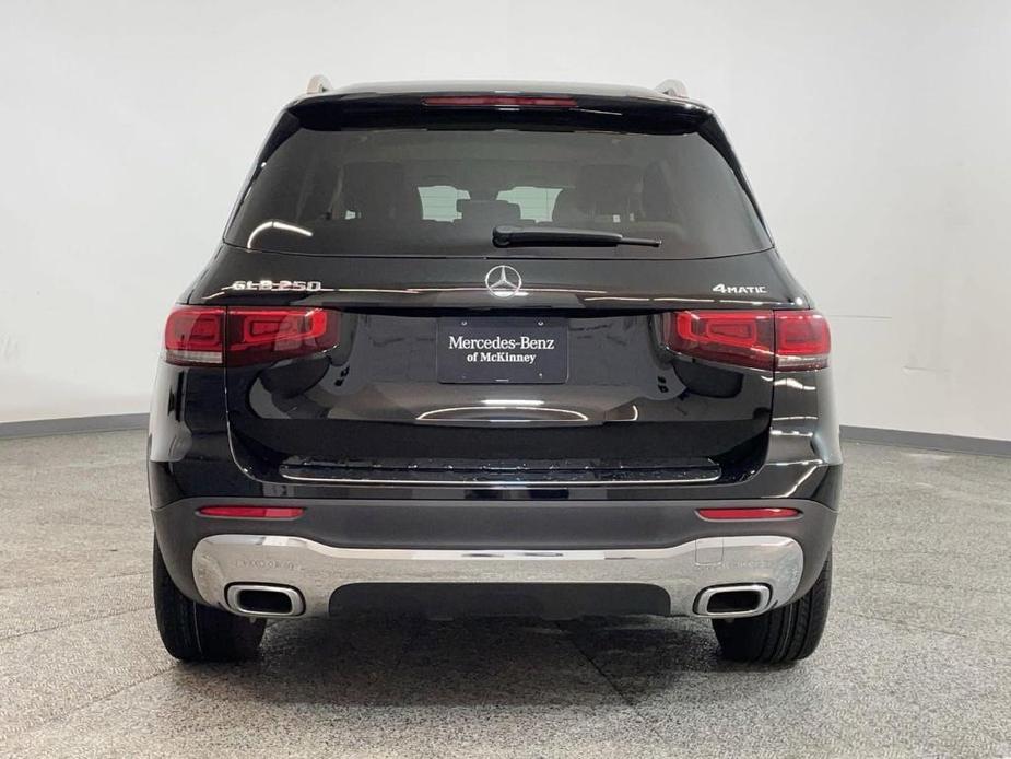 used 2020 Mercedes-Benz GLB 250 car, priced at $26,998