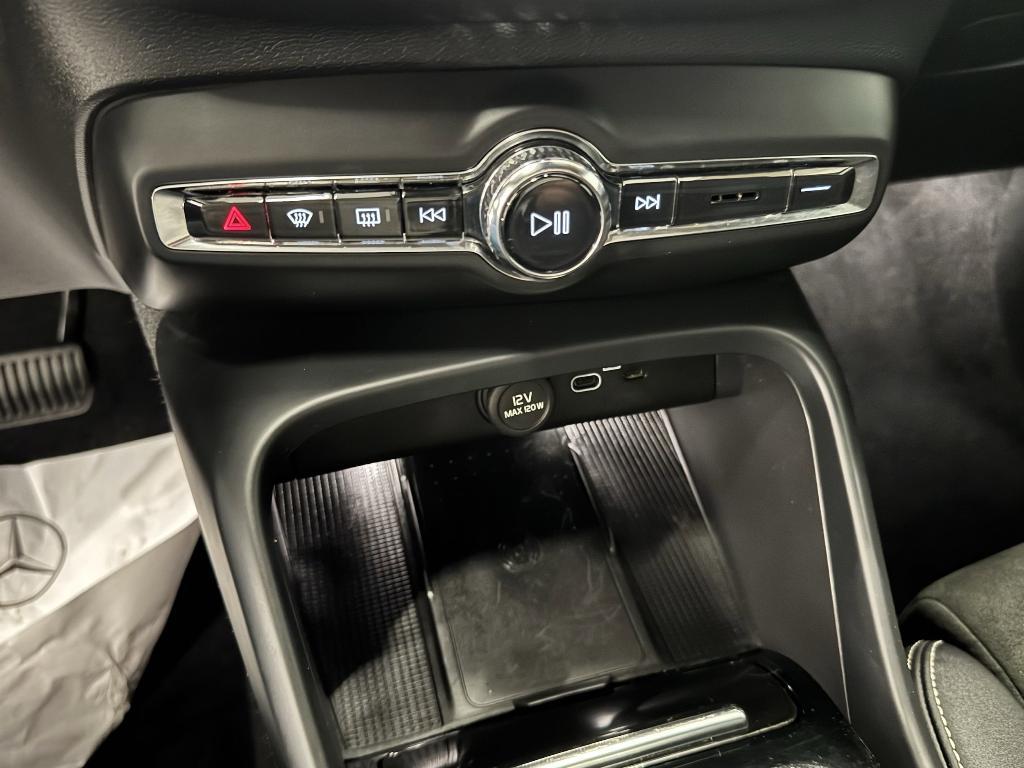 used 2023 Volvo C40 Recharge Pure Electric car, priced at $29,998