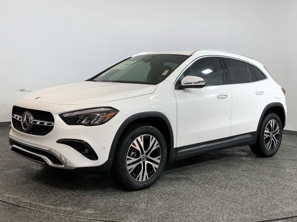 new 2025 Mercedes-Benz GLA 250 car, priced at $44,620