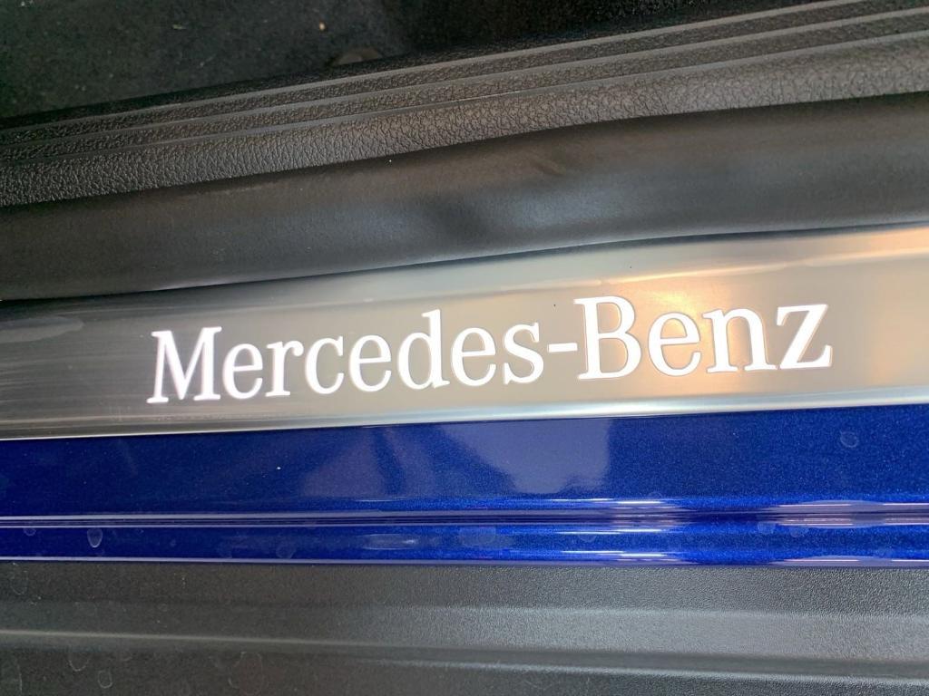 new 2025 Mercedes-Benz GLC 300 car, priced at $60,605