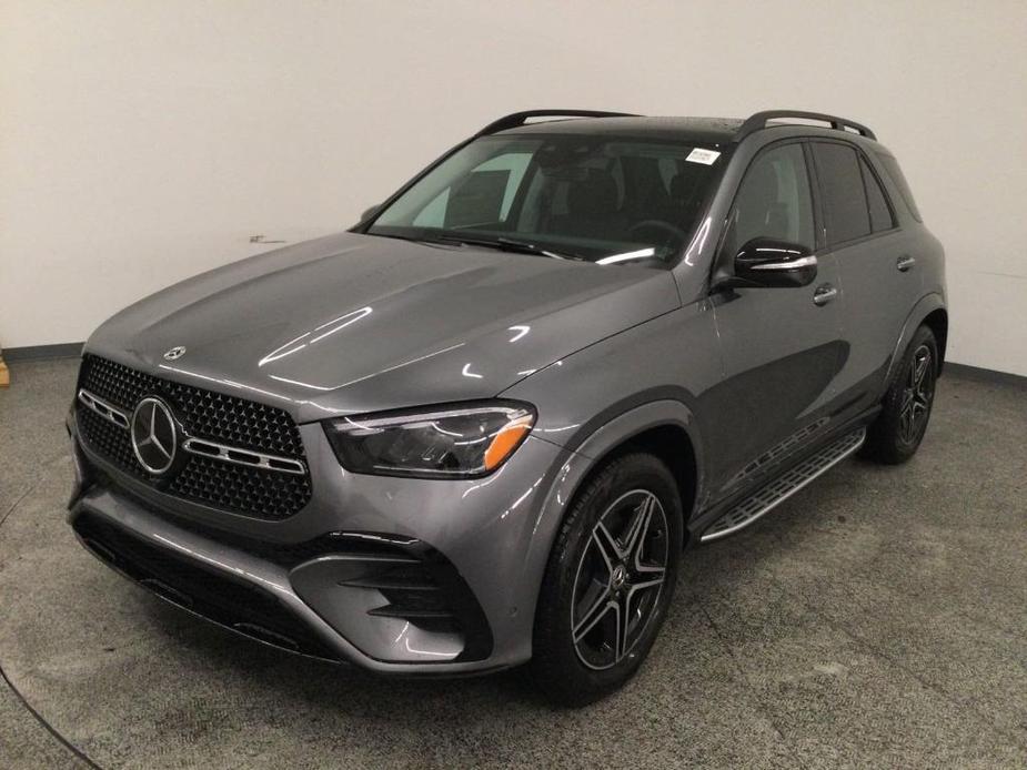 new 2024 Mercedes-Benz GLE 450 car, priced at $84,865