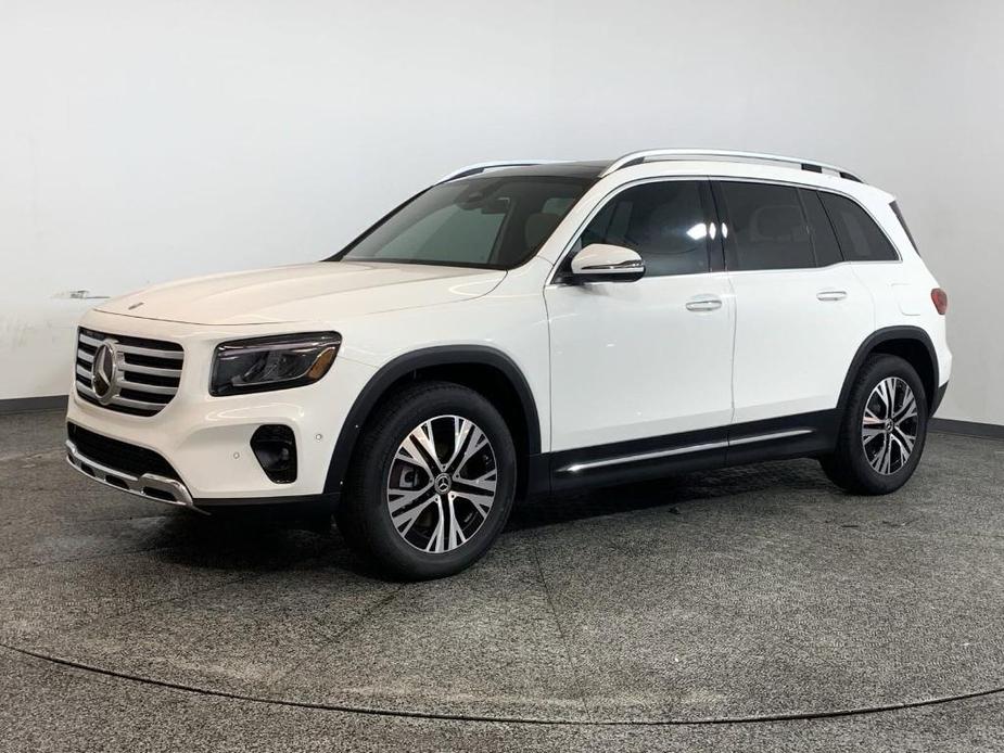 new 2025 Mercedes-Benz GLB 250 car, priced at $50,665