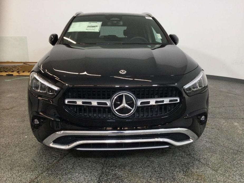 new 2024 Mercedes-Benz GLA 250 car, priced at $46,915