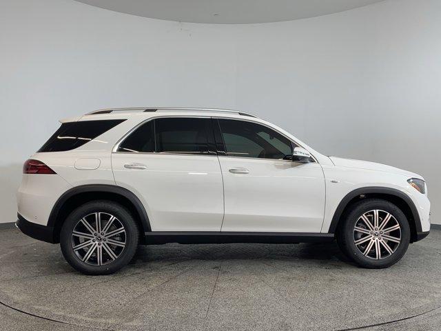 new 2025 Mercedes-Benz GLE 450e car, priced at $77,290