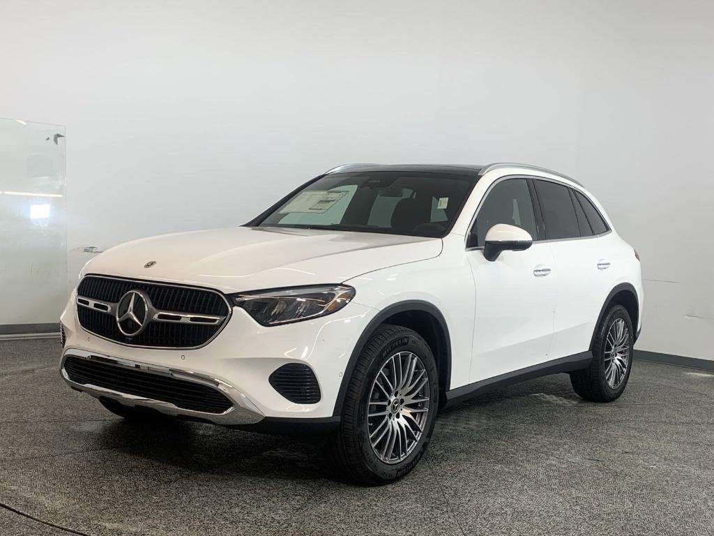 new 2025 Mercedes-Benz GLC 300 car, priced at $55,965