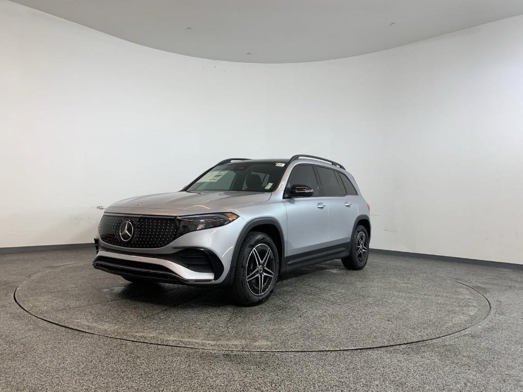 new 2024 Mercedes-Benz EQB 250 car, priced at $61,595