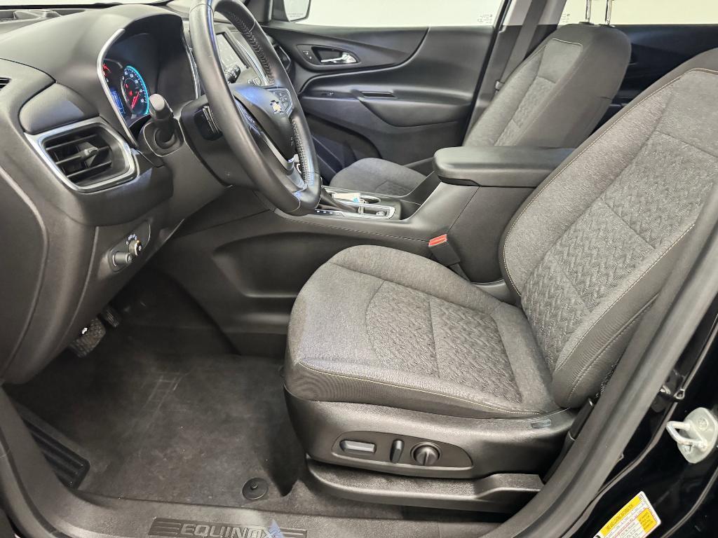 used 2022 Chevrolet Equinox car, priced at $14,996