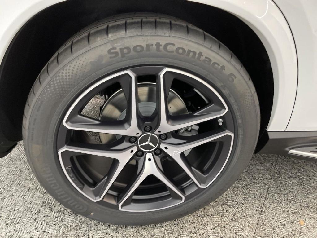 new 2025 Mercedes-Benz AMG GLE 53 car, priced at $98,755