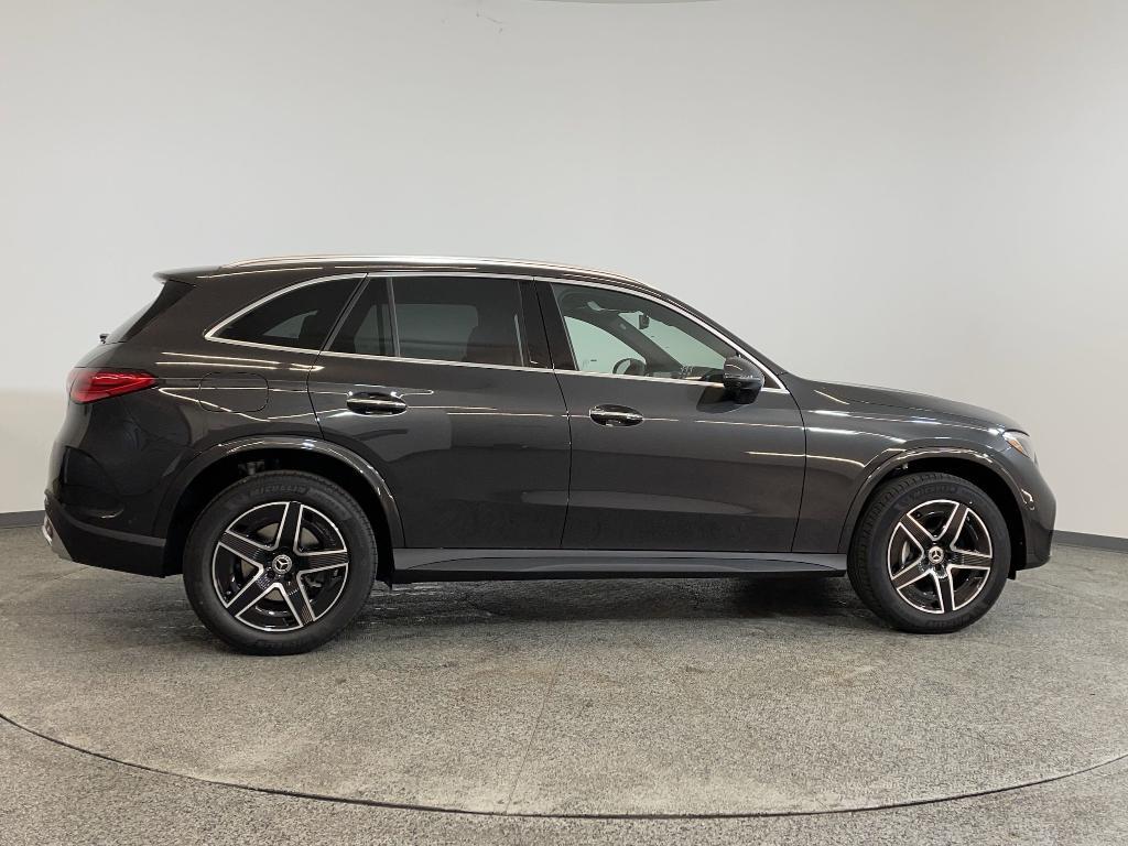 new 2025 Mercedes-Benz GLC 300 car, priced at $58,785