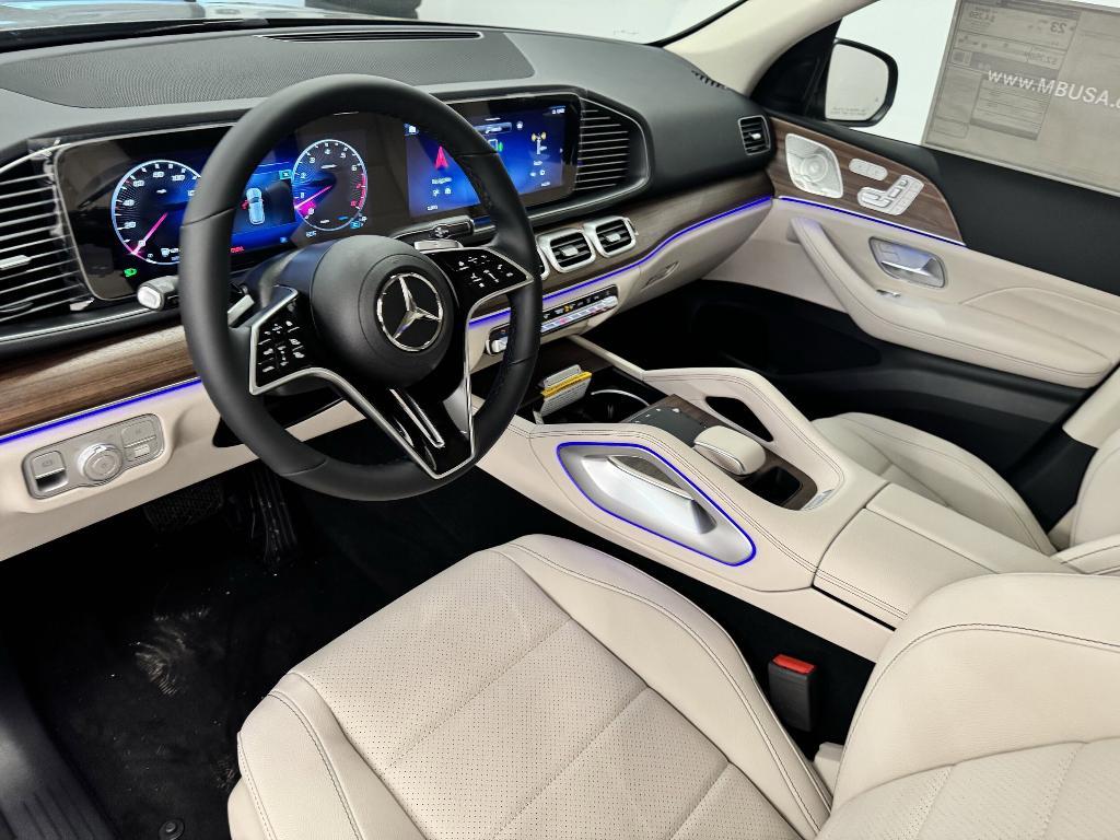 new 2025 Mercedes-Benz GLE 350 car, priced at $72,095