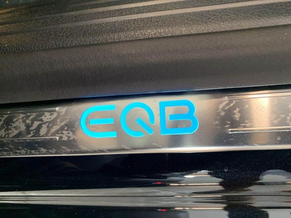 new 2024 Mercedes-Benz EQB 250 car, priced at $57,595