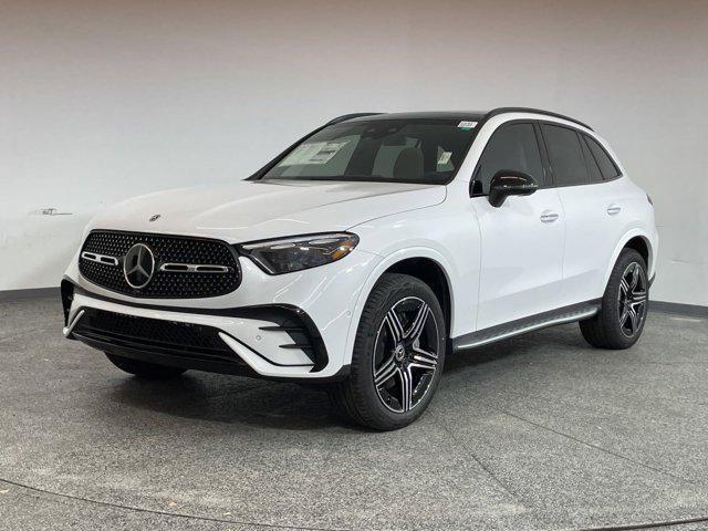 new 2025 Mercedes-Benz GLC 300 car, priced at $68,415