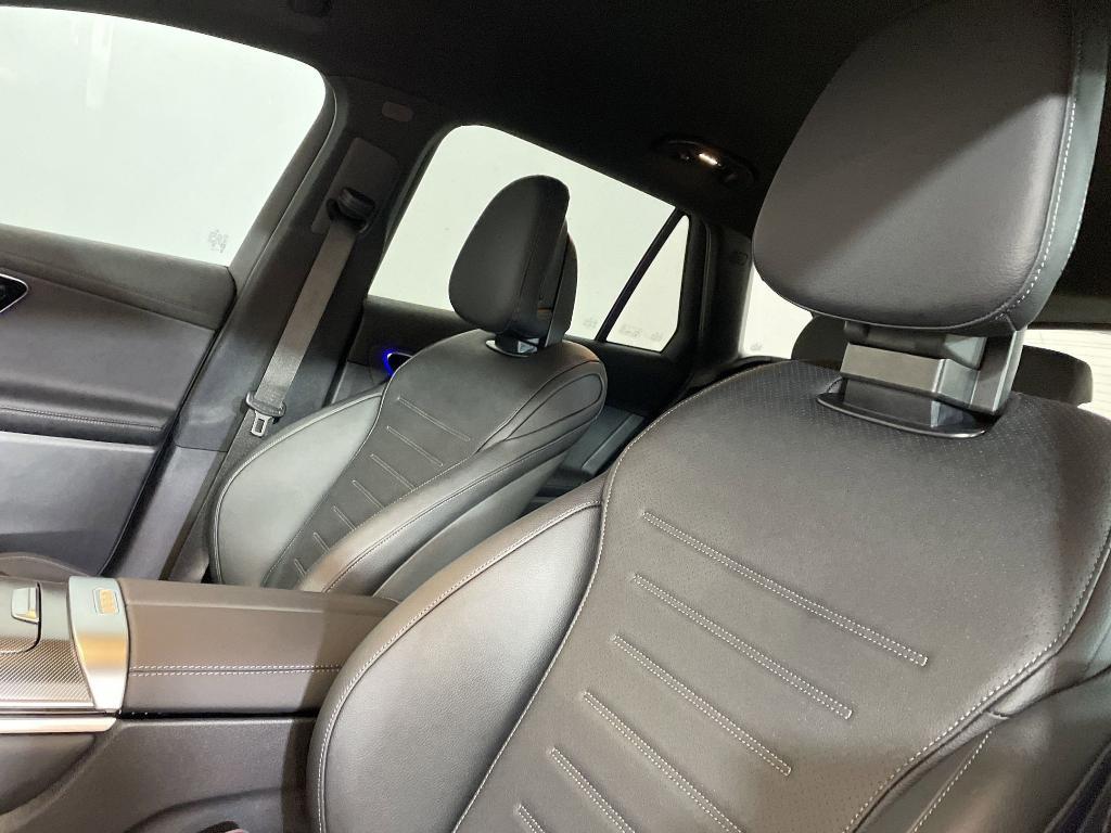 new 2025 Mercedes-Benz GLC 350e car, priced at $66,350