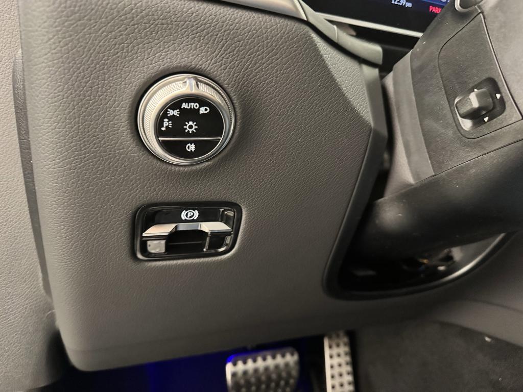 new 2026 Mercedes-Benz GLC 350e car, priced at $67,950