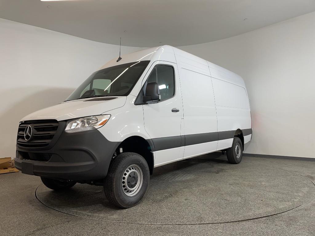 new 2025 Mercedes-Benz Sprinter 2500 car, priced at $75,561