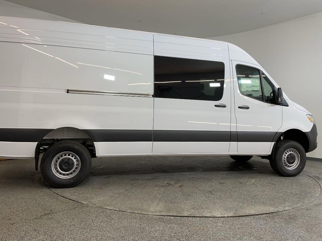 new 2025 Mercedes-Benz Sprinter 2500 car, priced at $75,561