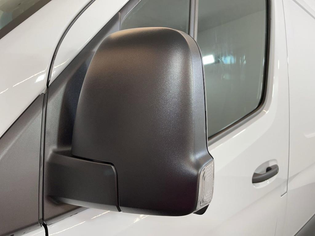new 2025 Mercedes-Benz Sprinter 2500 car, priced at $75,561