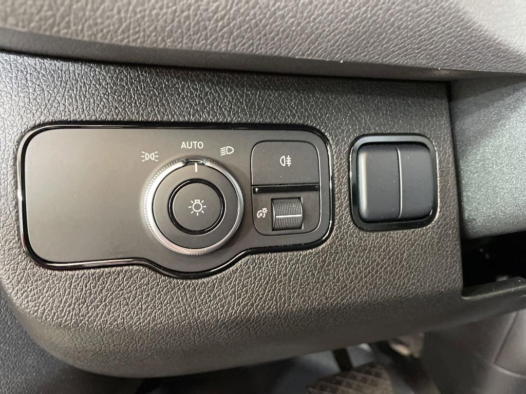 new 2025 Mercedes-Benz Sprinter 2500 car, priced at $75,561