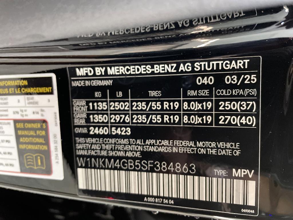 new 2025 Mercedes-Benz GLC 300 car, priced at $51,035