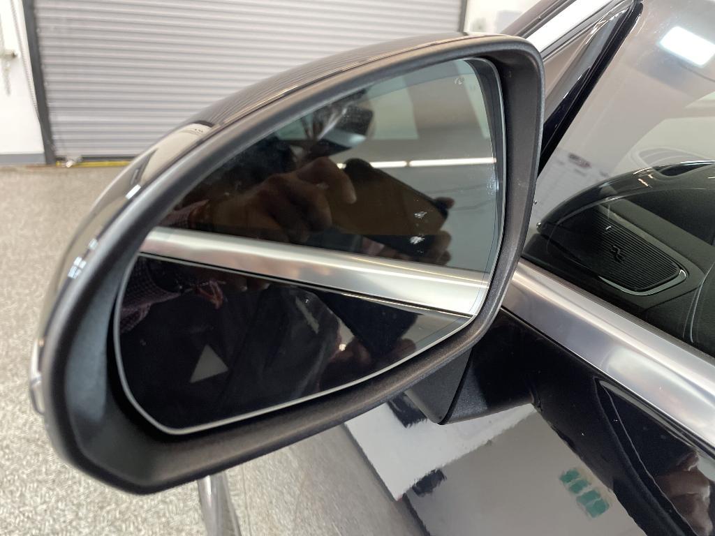 new 2025 Mercedes-Benz GLC 300 car, priced at $51,035