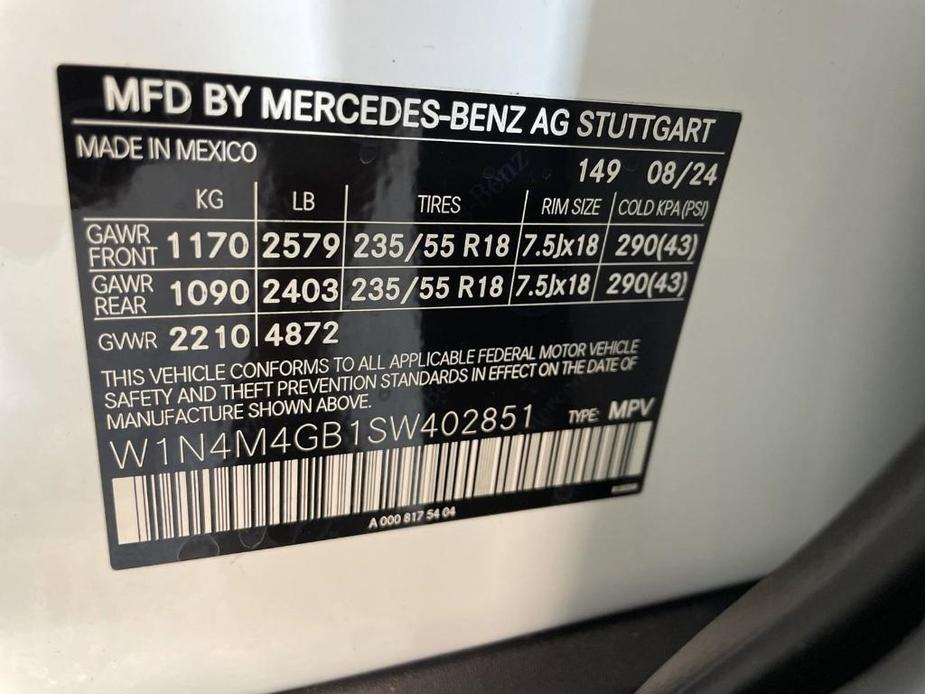 new 2025 Mercedes-Benz GLB 250 car, priced at $50,285