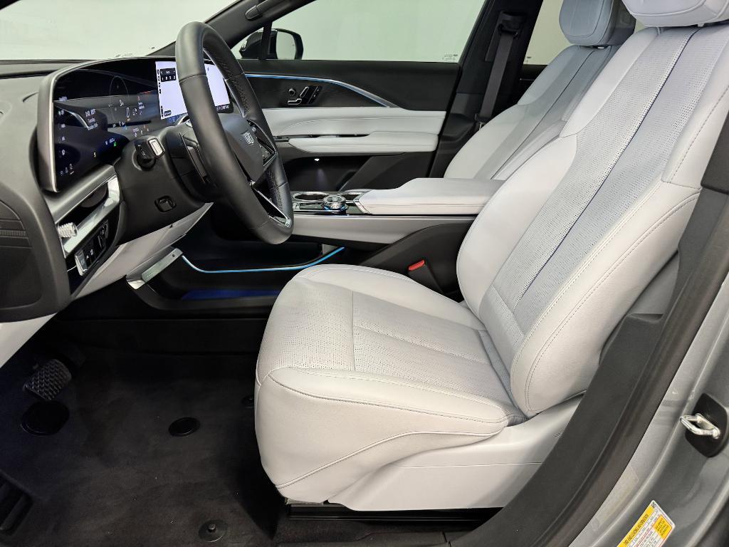 used 2024 Cadillac LYRIQ car, priced at $39,899