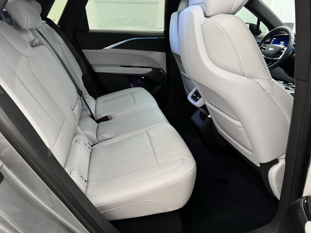 used 2024 Cadillac LYRIQ car, priced at $39,899