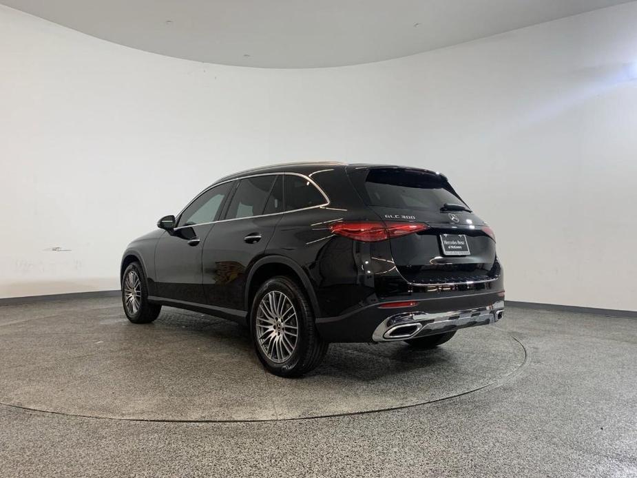 new 2024 Mercedes-Benz GLC 300 car, priced at $58,865