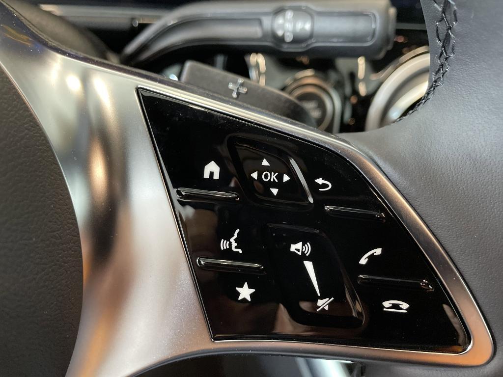 new 2025 Mercedes-Benz GLA 250 car, priced at $50,855